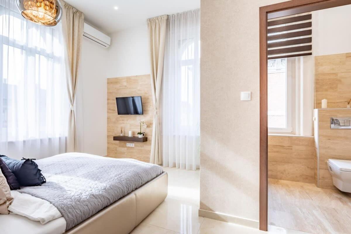 Splendid Perfectly Located Flat With Sauna Apartamento *