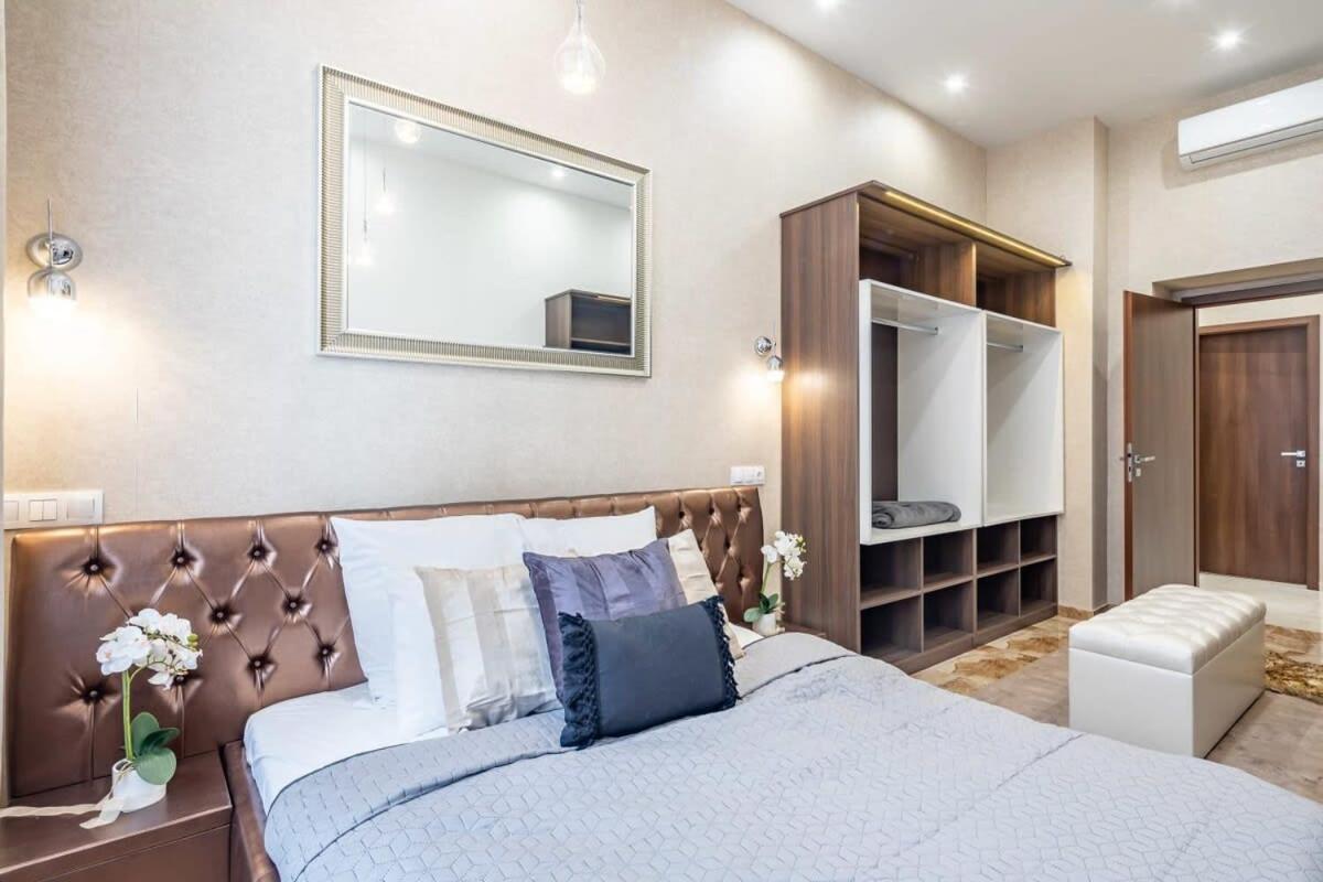 Splendid Perfectly Located Flat With Sauna Apartmán *