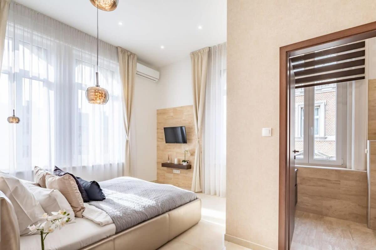 Apartmán Splendid Perfectly Located Flat With Sauna *